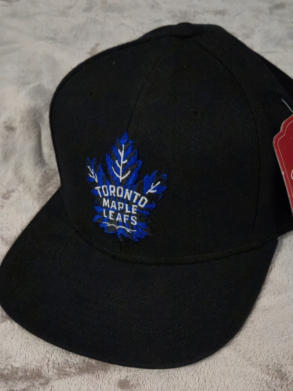 Toronto Maple Leafs American Needle Snapback Hat - NWT